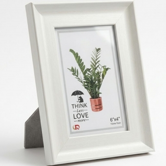 Porta-Retrato de Mesa com Moldura Branca Bisotada