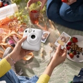 Câmera instantânea Fujifilm Instax Mini 12 - Branco